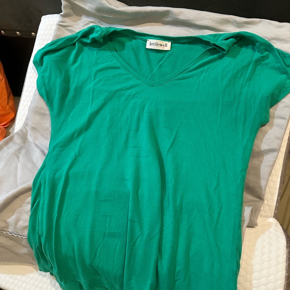 kettlewell soft v  Vibrant Green V-Neck Top parakeet green